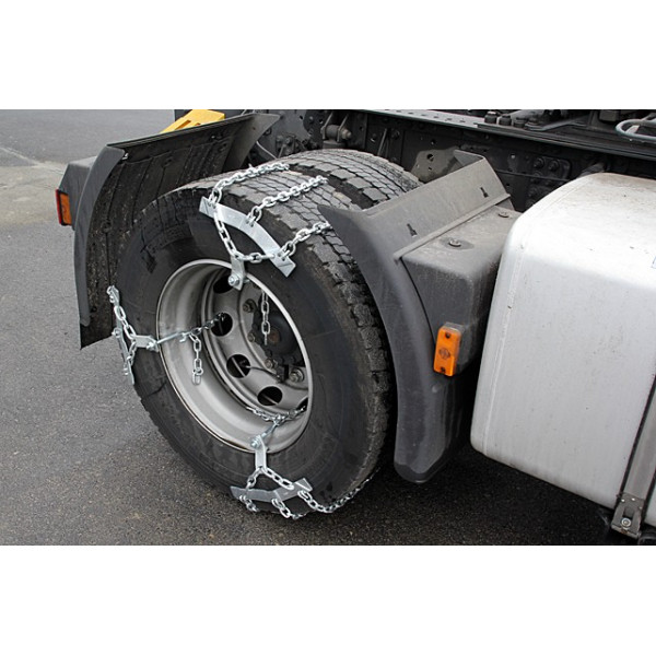 Ланцюги протиковзання на колеса для вантажівок