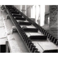 Стрічки транспортерні з гофробортамі, ковшами і ріфлямі